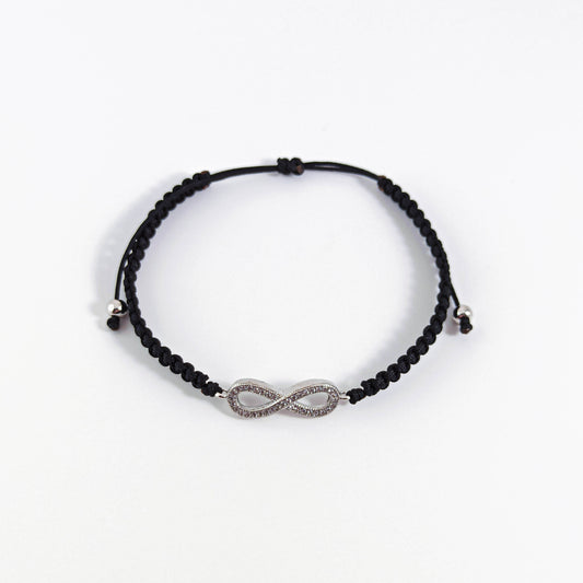 Bracelet en macramé noir avec signe illimité