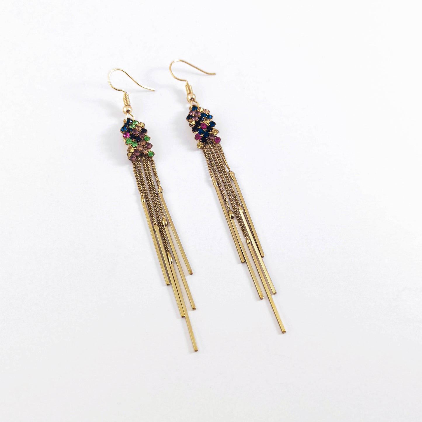 Boucles d'oreilles pendantes en or avec cristaux de zircon multicolores