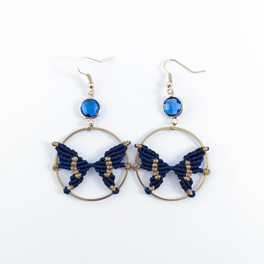 Boucles d'Oreilles Créoles Papillon Macramé Bleu Foncé en Laiton